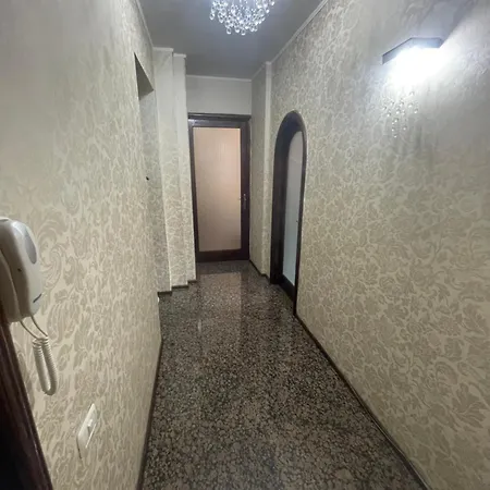 Luxury Center Apartman Bukarest