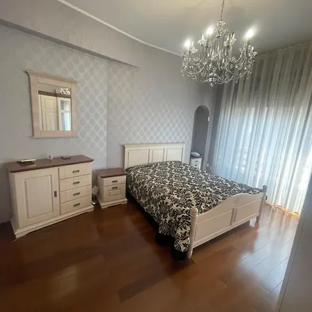 Luxury Center Апартаменты
